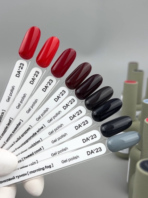 DA'23 'RIVER PEBBLES GEL POLISH, 8 ML