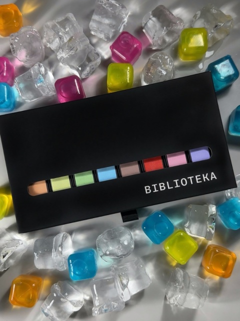 BIBLIOTEKA Gel Polish 12 Sky, 10 ml - lakier hybrydowy (jasny, błękitny niebieski)