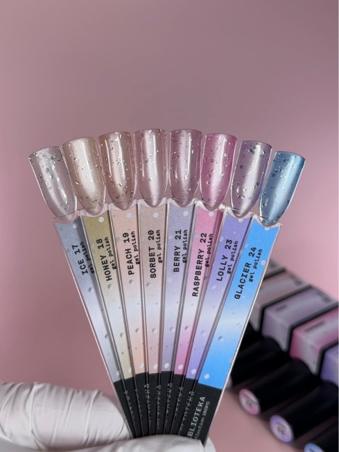 BIBLIOTEKA Cat Eye Gel Polish 23 Lolly, 10 ml - lawendowy lakier hybrydowy z efektem „kociego oka"