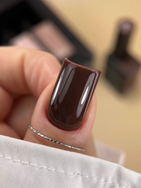 BIBLIOTEKA Gel Polish 39 Root, 10 ml - lakier hybrydowy (ciemny czekoladowy brąz)
