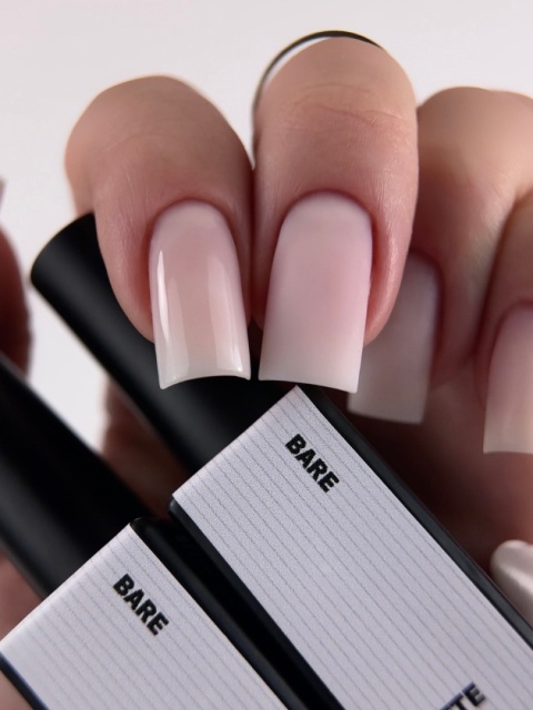 BIBLIOTEKA Gloss Cover Top BARE 04 - mlecznoróżowy top hybrydowy bez warstwy dyspersyjnej, 10 ml