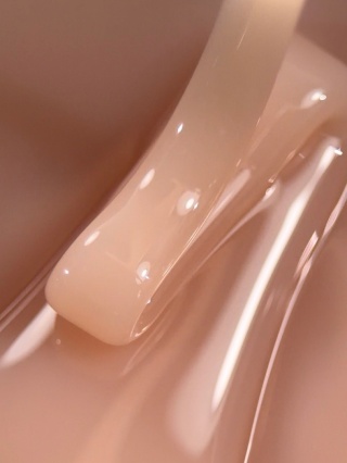 BIBLIOTEKA Builder gel 07 Skin Filter - półprzezroczysty naturalny beżowy żel budujący, 15 ml
